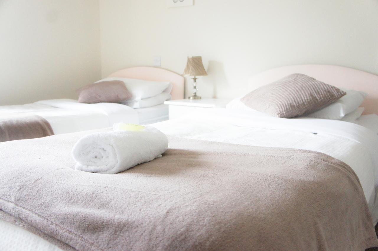 The Coach House Bed and Breakfast Roundwood Eksteriør billede