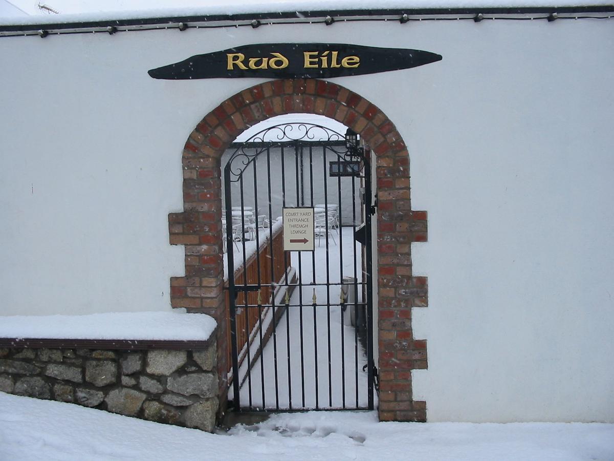 The Coach House Bed and Breakfast Roundwood Eksteriør billede